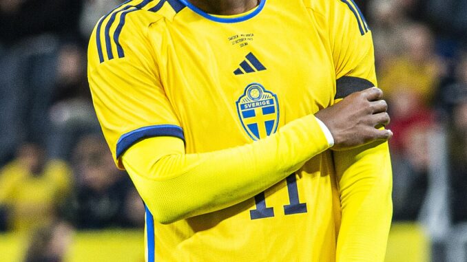 Anthony_Elanga_(Sweden_vs_Moldova,_12_October_2023) (1)